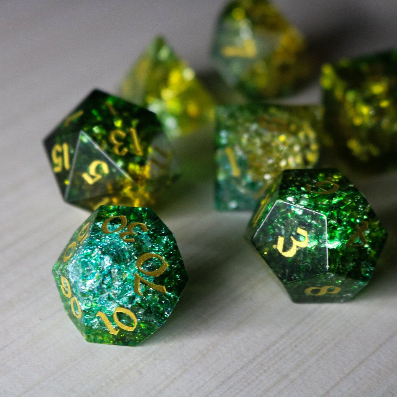 Poison Forge Fire Cracked Glass Green (And Box) Polyhedral Dice DND Se ...